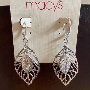 Silver Dangling Leaves Earrings